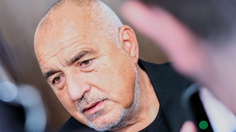 Борисов: Няма да преформатирам правителството, мога да се върна през парадния вход