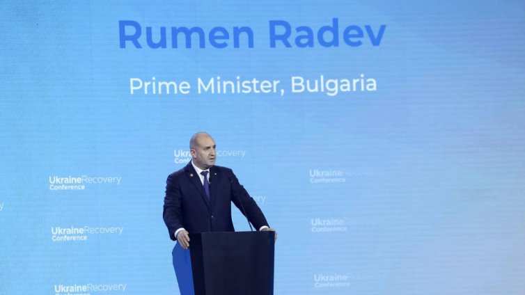 Радев: Войната в Украйна трябва да приключи, България ще подкрепи Киев