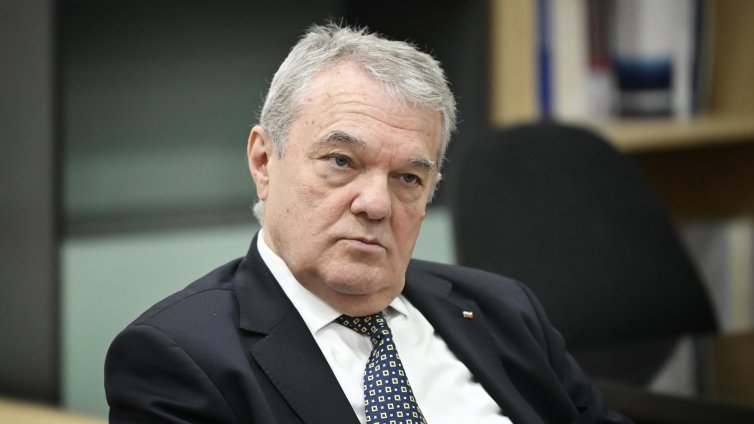 Румен Петков: Това правителство постъпи безотговорно към нашите сънародници