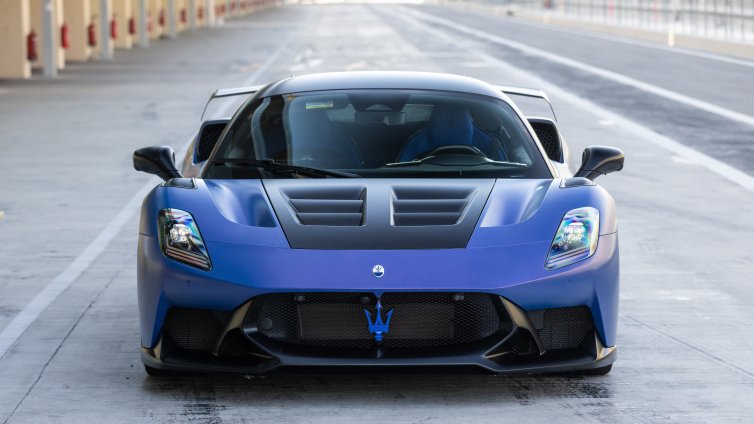 Новият Maserati GT2 Stradale направи международния си дебют на пистата Yas Marina