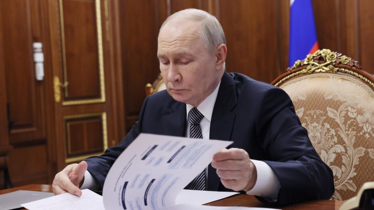 Високопоставен британски шпионин: Русия става все по-агресивна