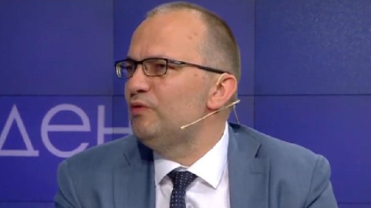 Мартин Димитров: Радев върви по пътя на Орбан