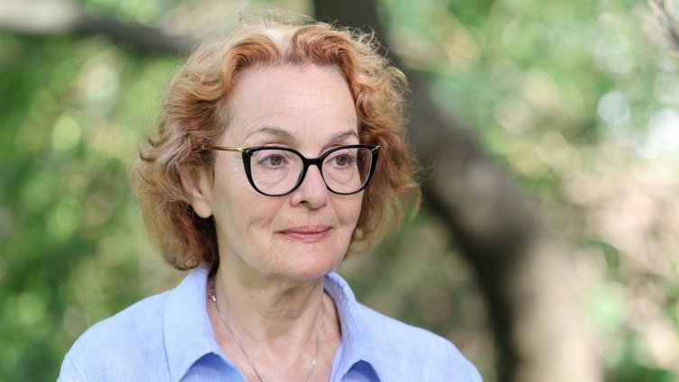 Проф. Коларова: Ако ГЕРБ не участва във вота, Гюров ще стигне до балотаж