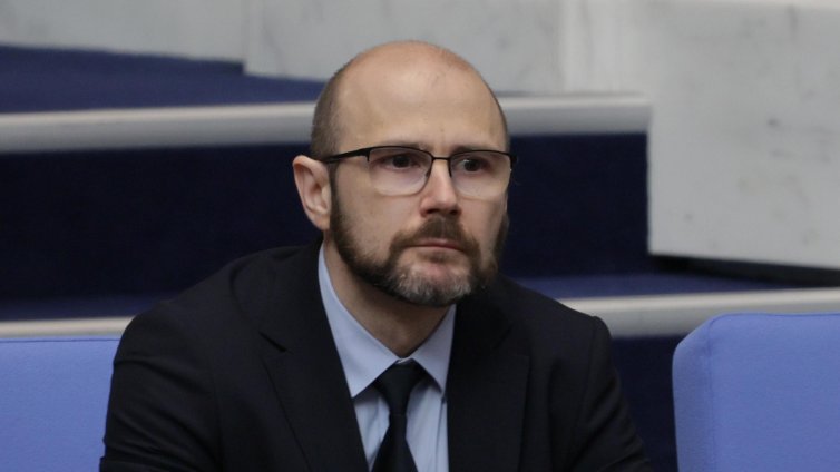 Министър Андрей Янкулов: Намираме се в тежка конституционна криза