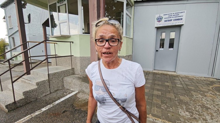 Десислава Иванчева: Нямам договорки с Радев и Йотова 