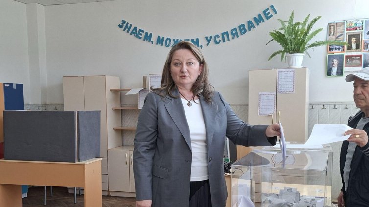 Сачева: Само с гласуване можем да излезем от спиралата на избори