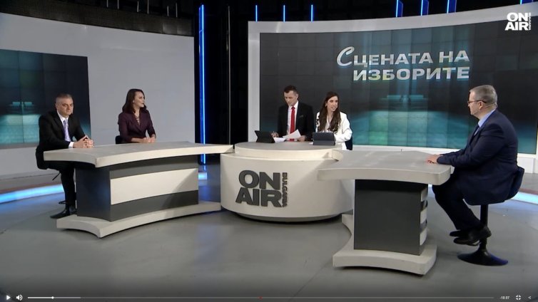 30 години политиците не успяха да спечелят доверието на хората