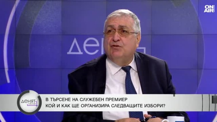 Проф. Близнашки прогнозира протести, за Радев трудното предстои