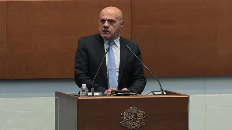 Томислав Дончев е сигурен: Криза с горивата няма да има