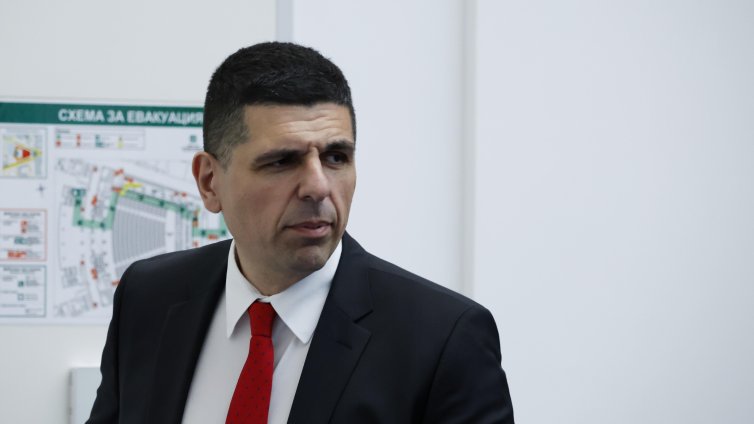 Мирчев пита Радев за палежа на Stralink: Как обвиняемите напуснаха България? 