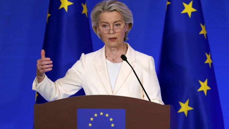 Тръмп и Урсула проведоха среща, шанс за споразумение &ldquo;50 на 50&rdquo;