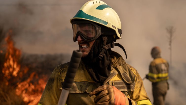 Шест станаха жертвите на пожарите в Испания и Португалия