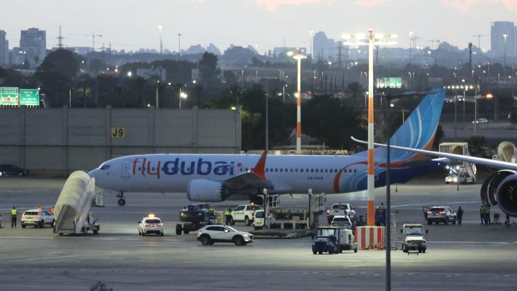 Израел е бил готов да свали отвлечения самолет на FlyDubai
