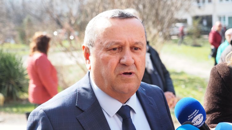 Помощите от 20 евро за гориво за април ще се активират по нов начин