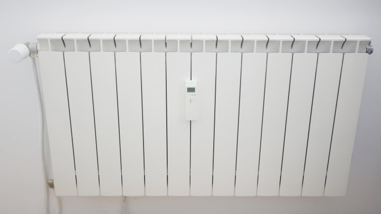 Авария остави без парно част от центъра на София