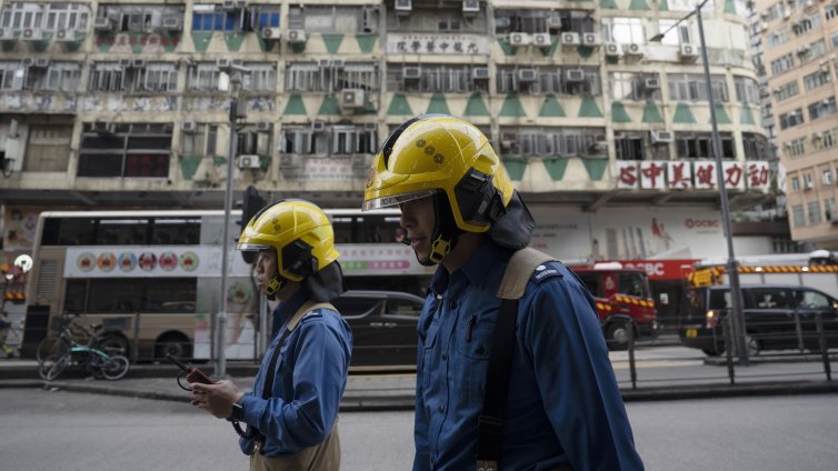 Пожар избухна в централата на правителството на Хонконг