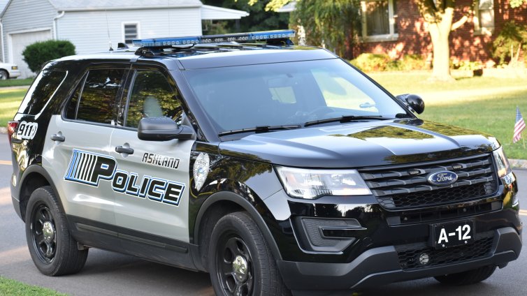 Мъж уби доведената си дъщеря, защото го накарала да ѝ се извини