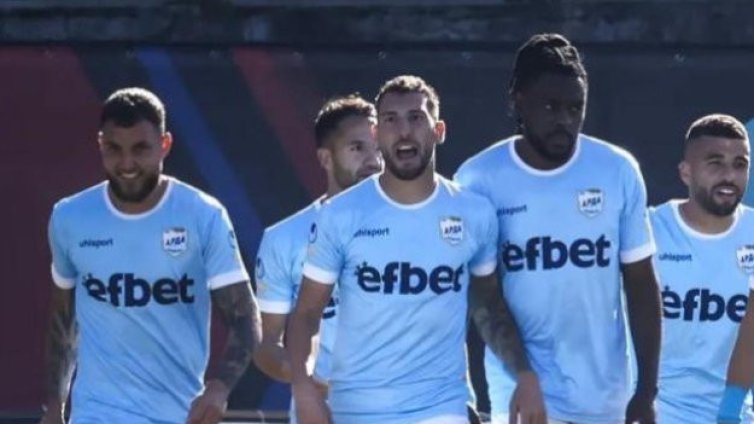 Арда завърши 0:0 срещу ХИК, тимът на Тунчев надигра съперника