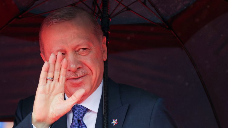 Опровергаха твърденията за влошеното здраве на президента Ердоган