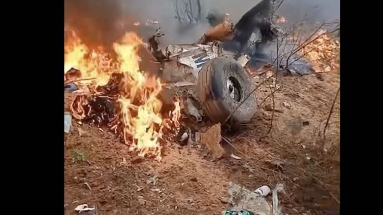 Самолет с чуждестранни туристи се разби в Кения, поне 12 са загинали