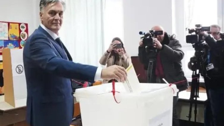 Синиша Каран е новият президент на Република Сръбска