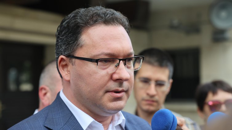 Митов за пожарите: Времето е с нас, надежда за няколко дни