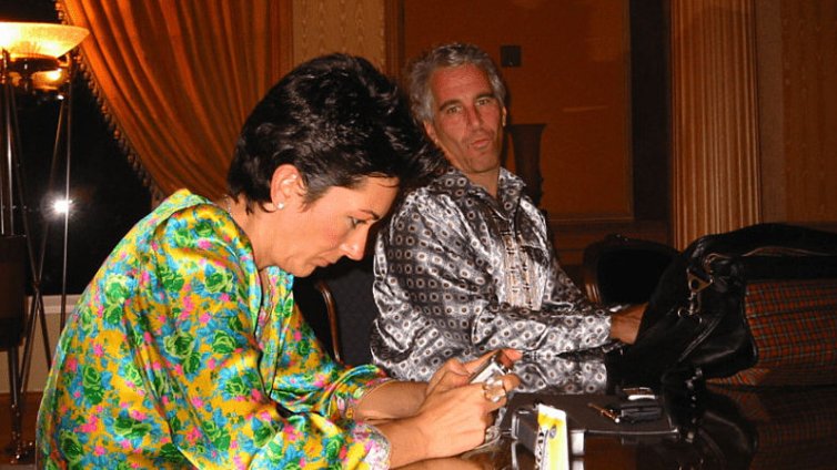 Гилейн Максуел отказа да отговаря на въпроси за Епстийн пред конгреса 