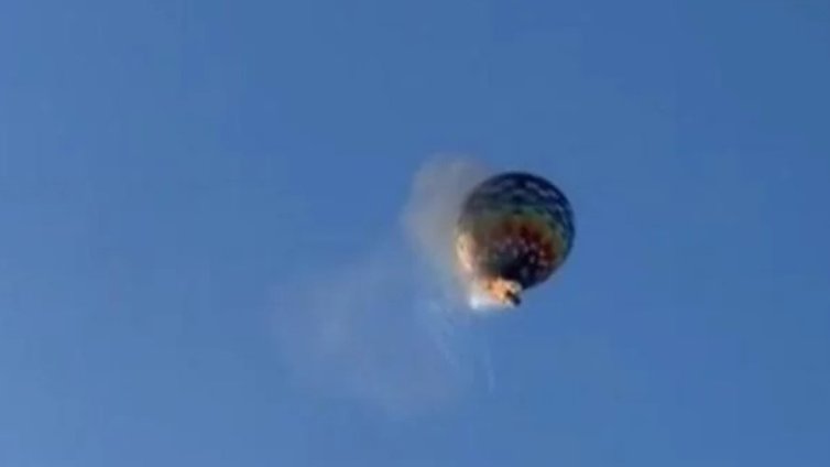 8 души загинаха при падане на балон в Бразилия
