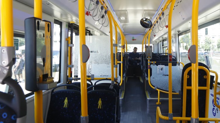 Машините за билети във варненските автобуси вече връщат ресто