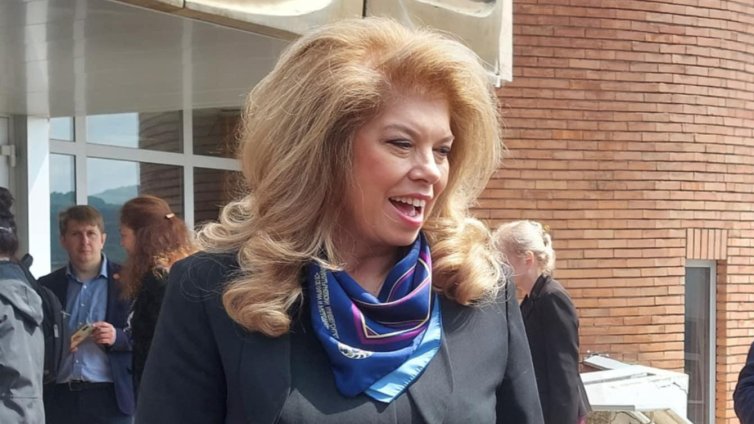 Йотова: КС решава дали едно предложение е противоконституционно