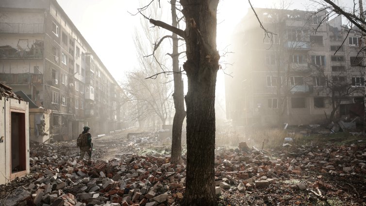 Украйна обмисля изтегляне на войските от Донбас