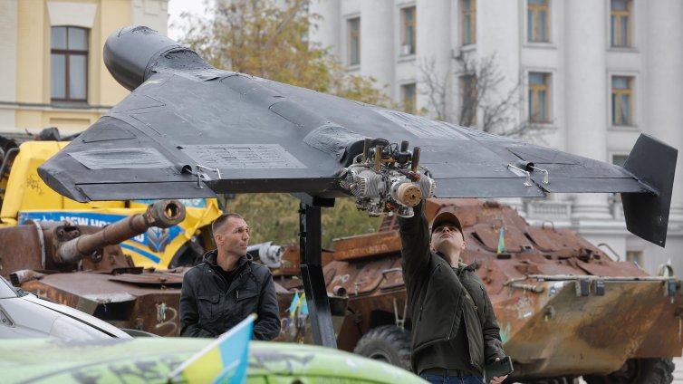 Военен дрон се разби в Румъния, военните не успели да вдигнат изтребителите си 