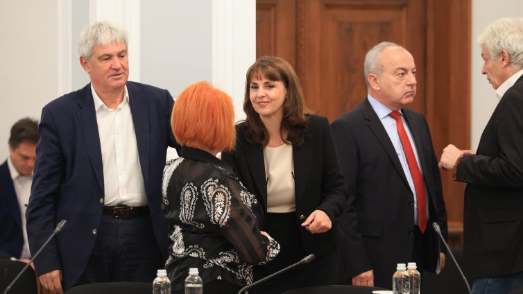 Няма единодушие за минималната заплата, работодателите подкрепиха 660 евро