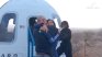 Безос "целуна" земята преди Кейти Пери, падна пред капсулата с годеницата си ВИДЕО