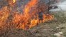 Гора и сухи треви горят в крайграничната община Болярово