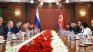 Оръжие, ябълки, колбаси и работници: Северна Корея в помощ на Русия