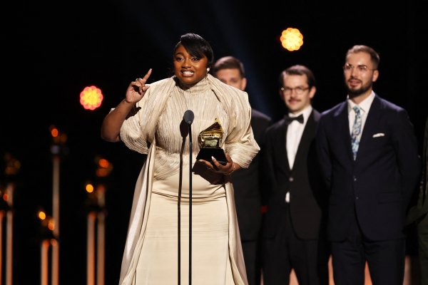 Снимки: Reuters