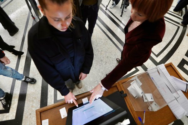 Димитър Кьосемарлиев, Dnes.bg