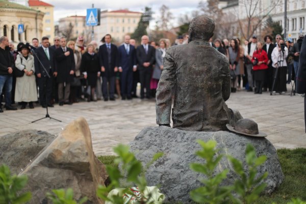 Димитър Кьосемарлиев, Dnes.bg