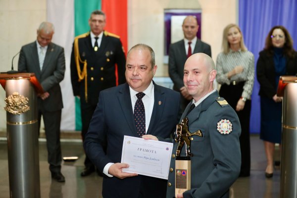 Димитър Кьосемарлиев, Dnes.bg 