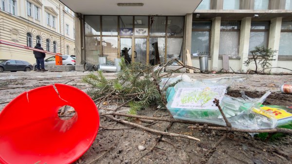 Димитър Кьосемарлиев, Dnes.bg