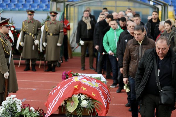 Димитър Кьосемарлиев, Dnes.bg