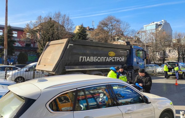 Димитър Кьосемарлиев, Dnes.bg