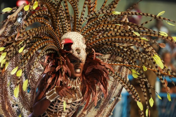 Снимки: Reuters