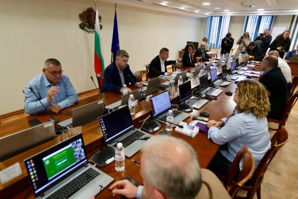 Димитър Кьосемарлиев, Dnes.bg