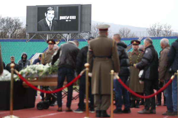 Димитър Кьосемарлиев, Dnes.bg