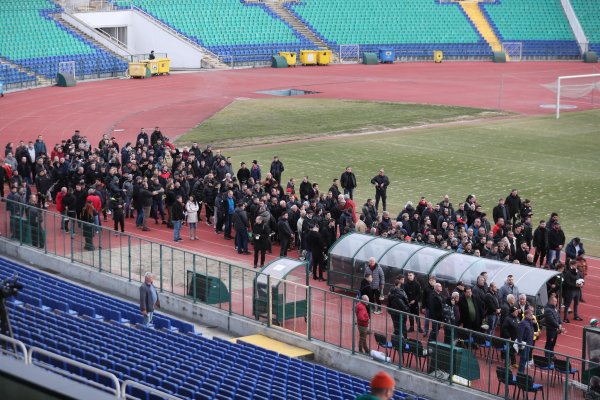 Димитър Кьосемарлиев, Dnes.bg