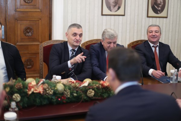 Димитър Кьосемарлиев, Dnes.bg