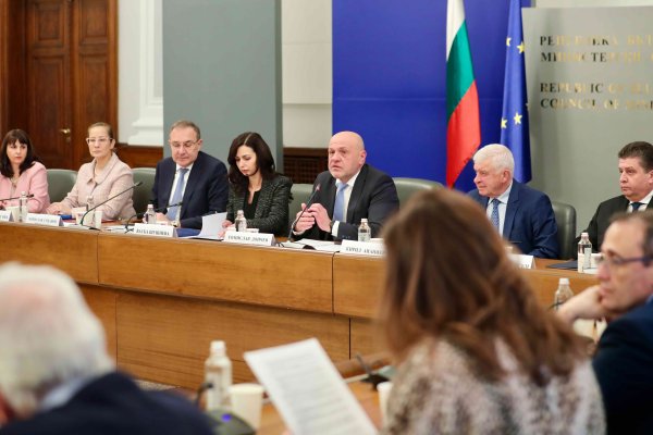 Димитър Кьосемарлиев, Dnes.bg