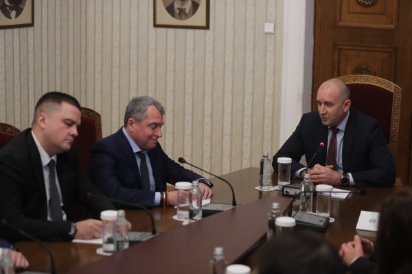 Димитър Кьосемарлиев, Dnes.bg